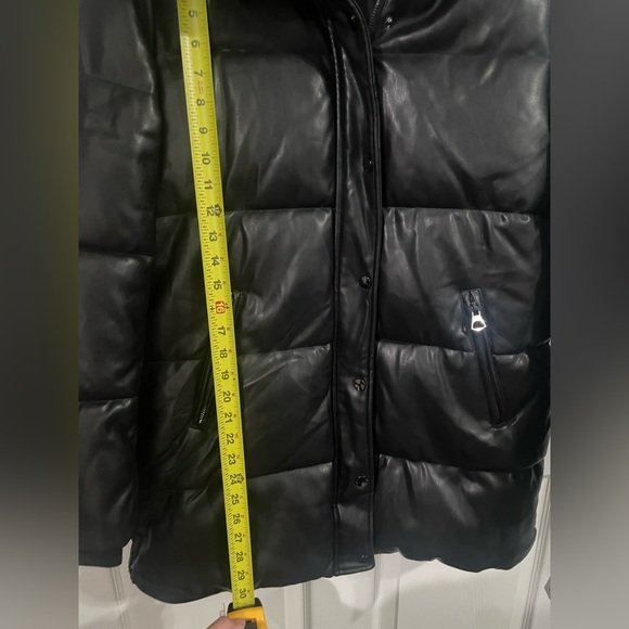 Stylus Woman’s Small Black Coat Fur Lined Hood Zip Snaps Long Style. New w tag. - Picture 5 of 5